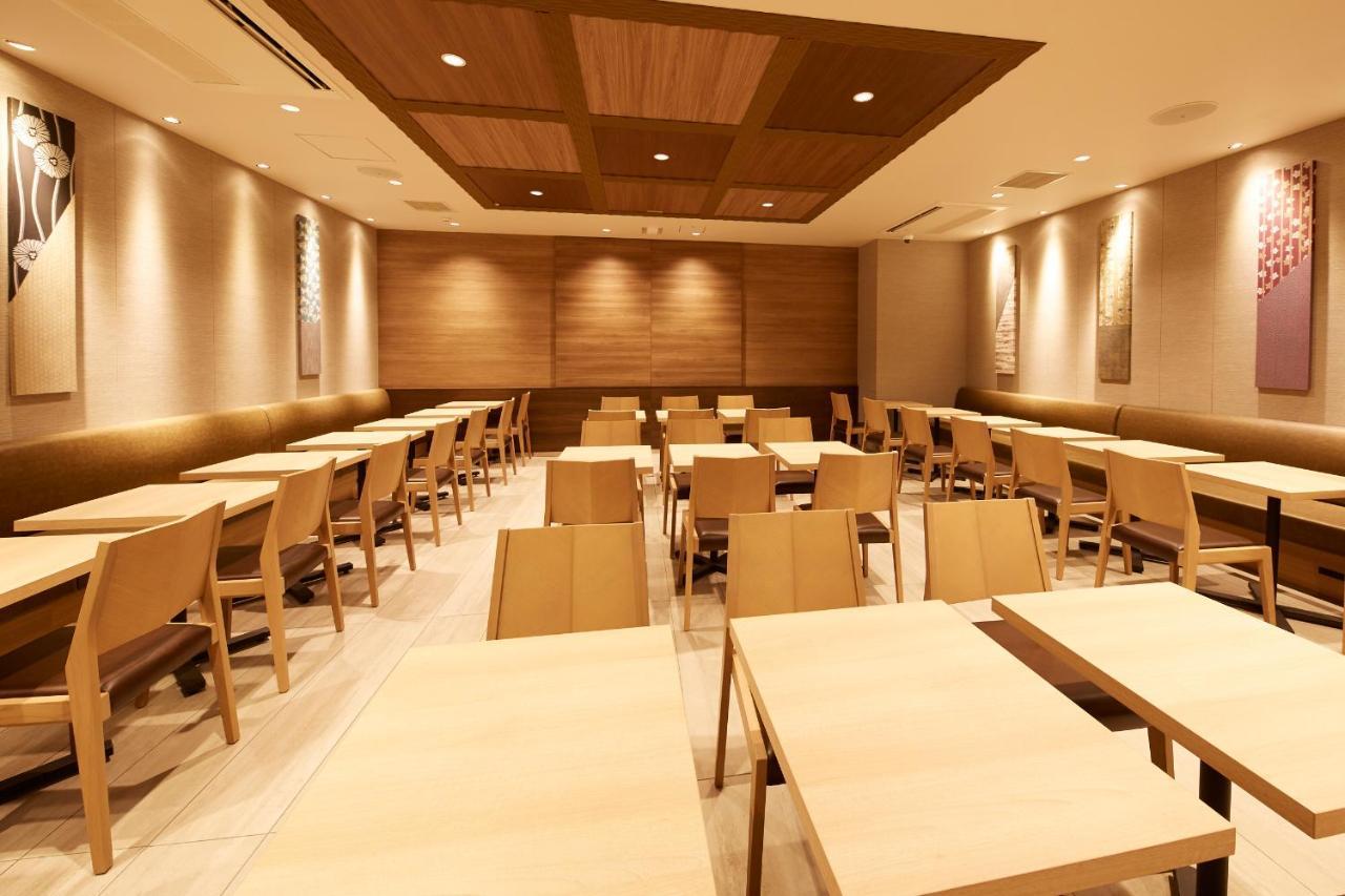 Hotel Monday Kyoto Marutamachi Bagian luar foto