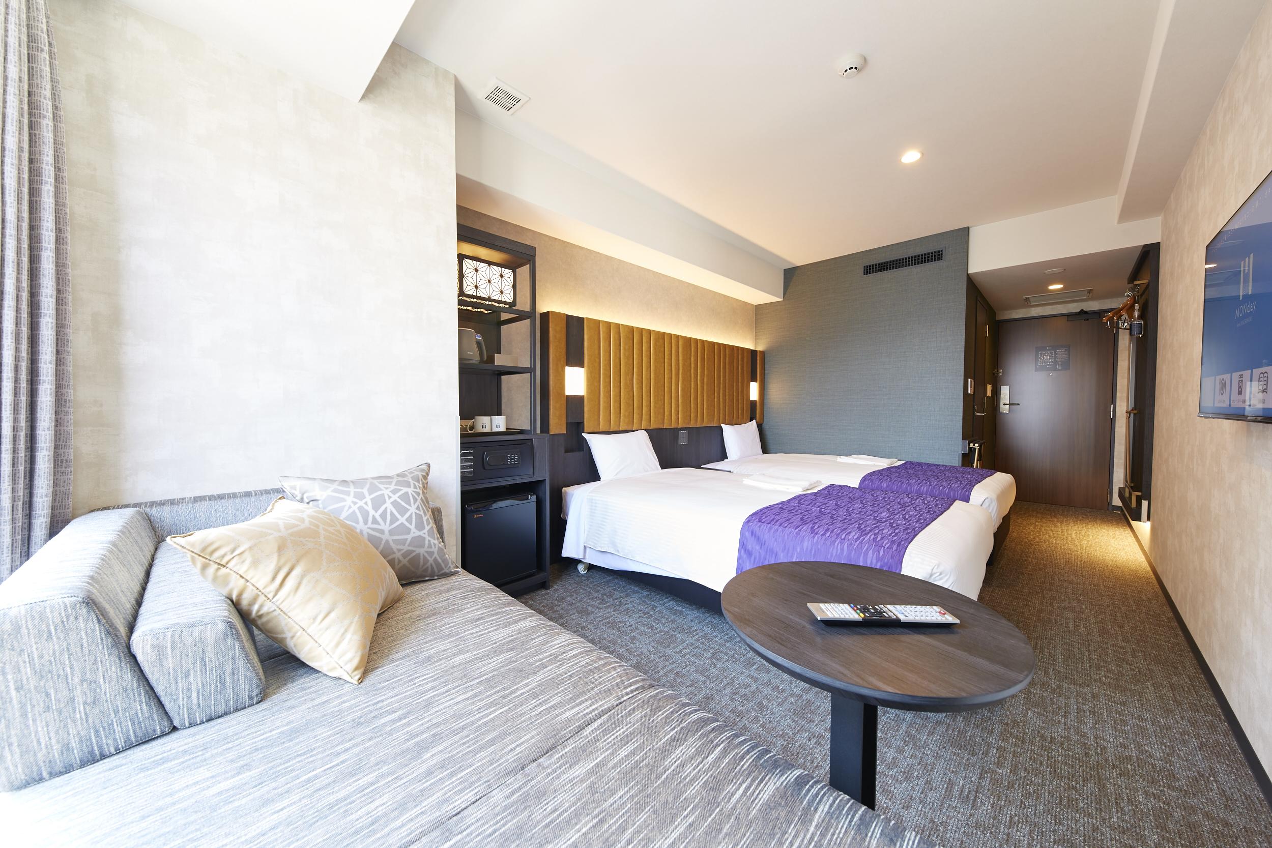 Hotel Monday Kyoto Marutamachi Bagian luar foto
