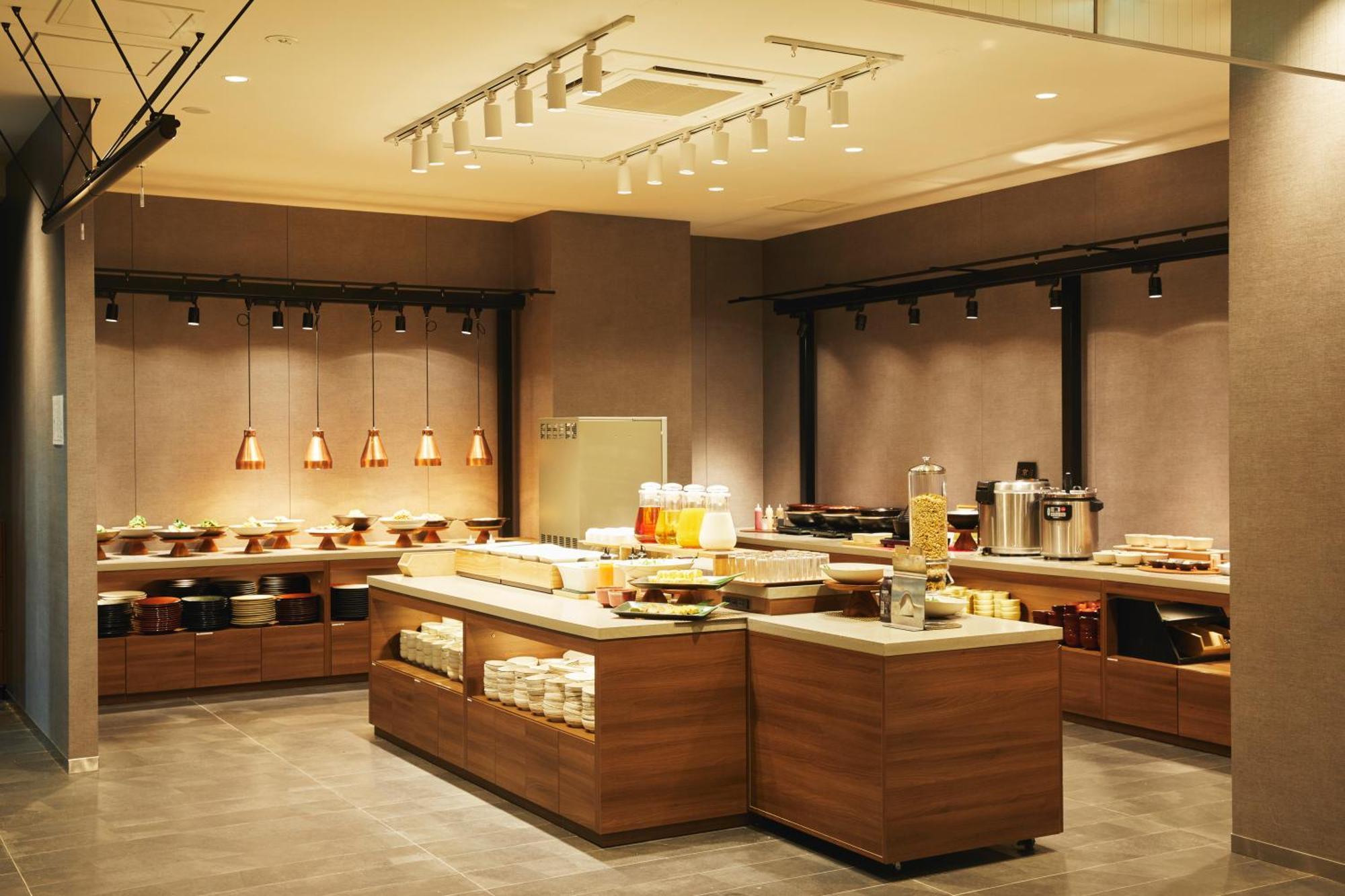 Hotel Monday Kyoto Marutamachi Bagian luar foto