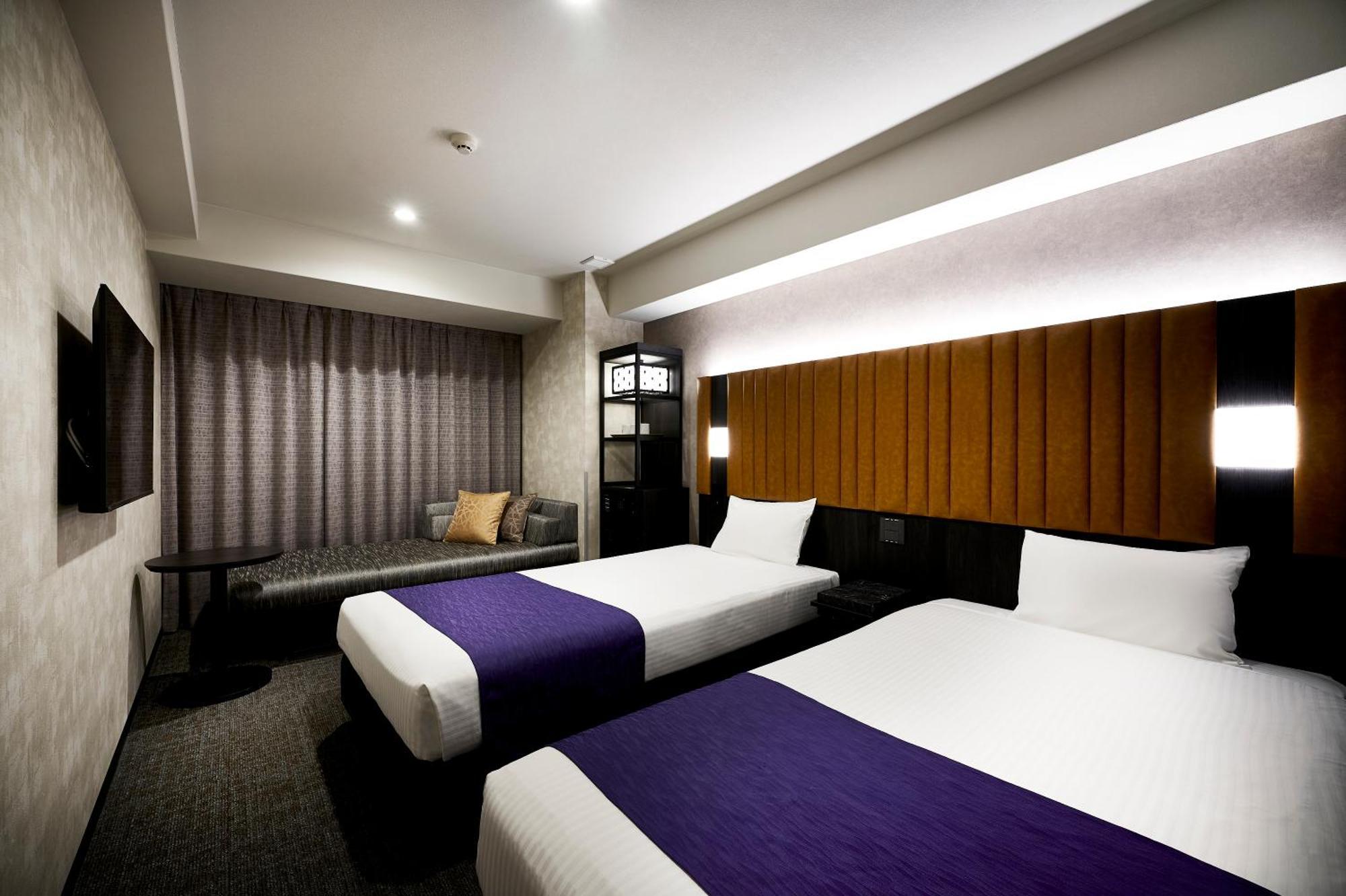 Hotel Monday Kyoto Marutamachi Bagian luar foto